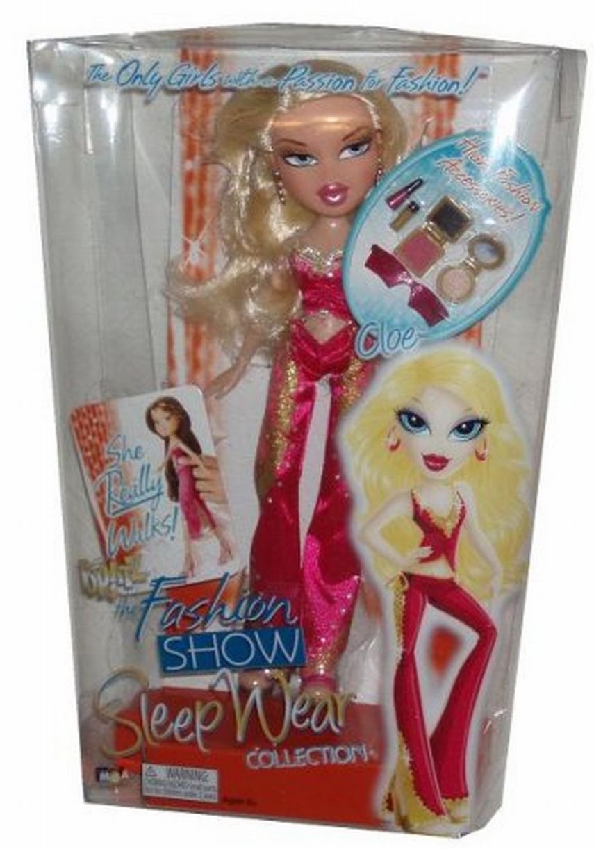 Bratz Cloe Fashion Sleep Wear Collection Walking Doll Desertcart