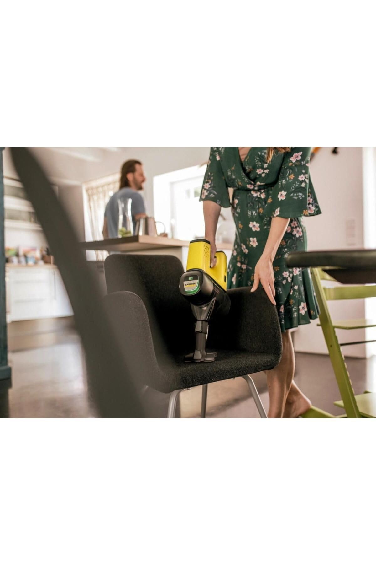 Kärcher, Aspirador a batería VC 6 Cordless ourFamily, 2 niveles aspiración, Batería 25,2 V, Autonomía por carga 30 min aprox Soporte pared y función de carga, Boquilla suelos y ranuras, Amarillo