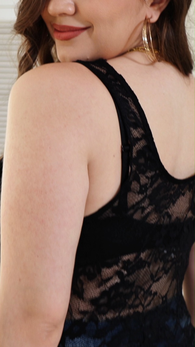 SOLY HUX Women's Plus Size Floral Lace Sheer V Neck Scalloped Trim