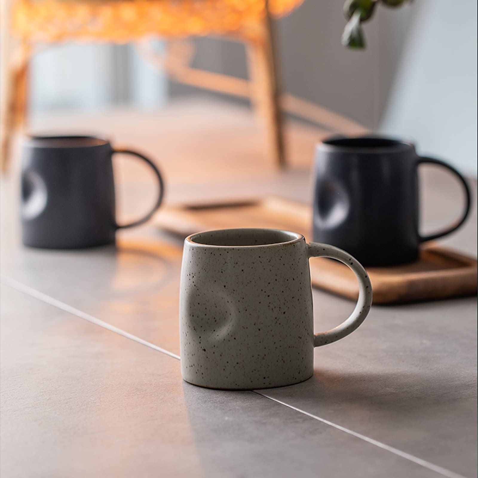 Tasse Becher Kreative Pot-Bellied Becher Halbkreisbogen Griff Wassertasse Große Kapazität Keramikschale Home Kaffeetasse Geeignet for Männer und Frauen Kaffeetassen (Color : A)