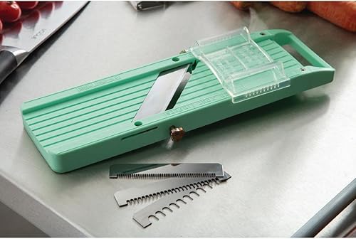 Miniatura 2 de Vogue Cortadora japonesa de mandolina para alimentos vegetales  Incluye 3 cuchillas intercambiables y protector de seguridad  D445
