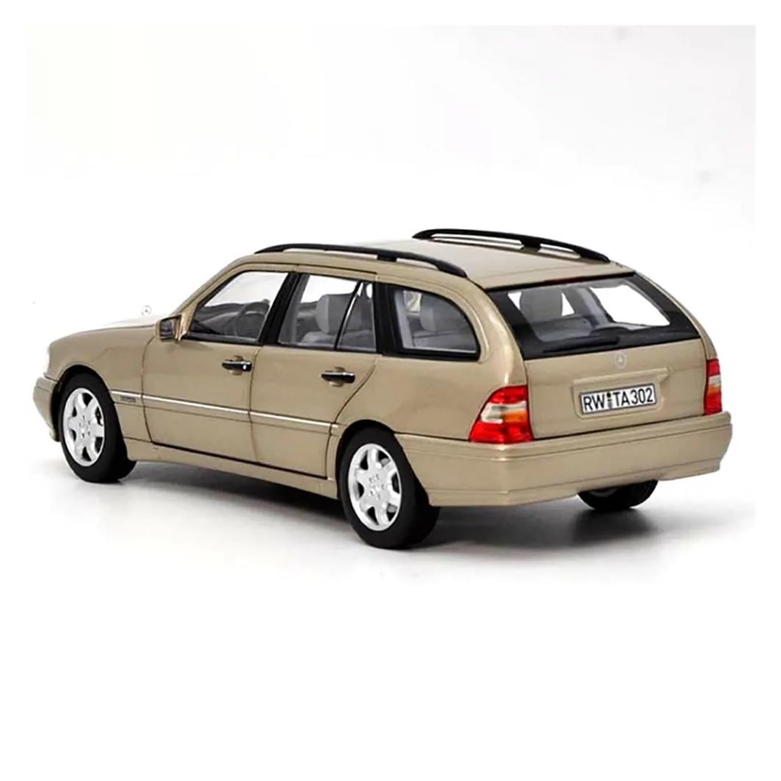 Metallo Scala Replica 1 18 Per BNEZ CLASS CT 1997 Modello Di Auto Da Stazione Simulata Ornamenti Decorativi Statici Souvenir Hobby Veicoli Giochi Set