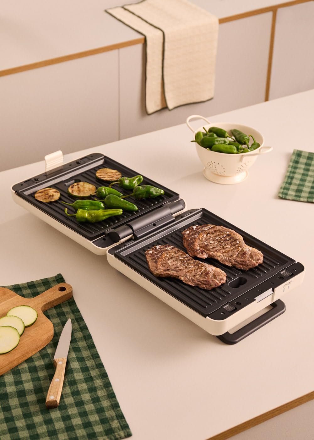 CREATE/STONE STUDIO Sandwichtoaster Vierfach-Waffeleisen Cremeweiß 1600W 4 Scheiben Antihaftbeschichtung 180°-Öffnung