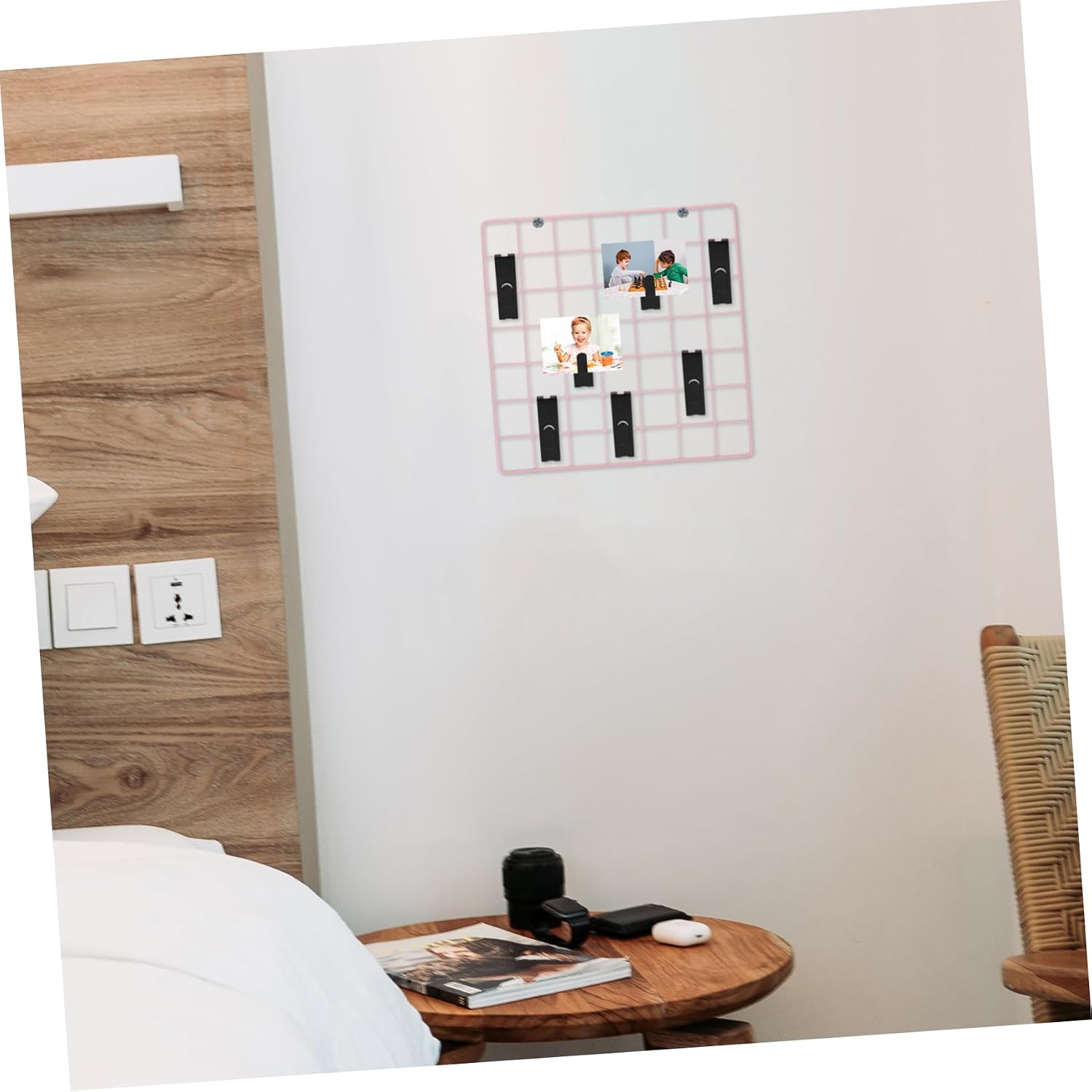 8pcs Durable Grid Wall Hooks with Notch Design for Secure Display Practical Picture Hangers for Home and Retail Organization
