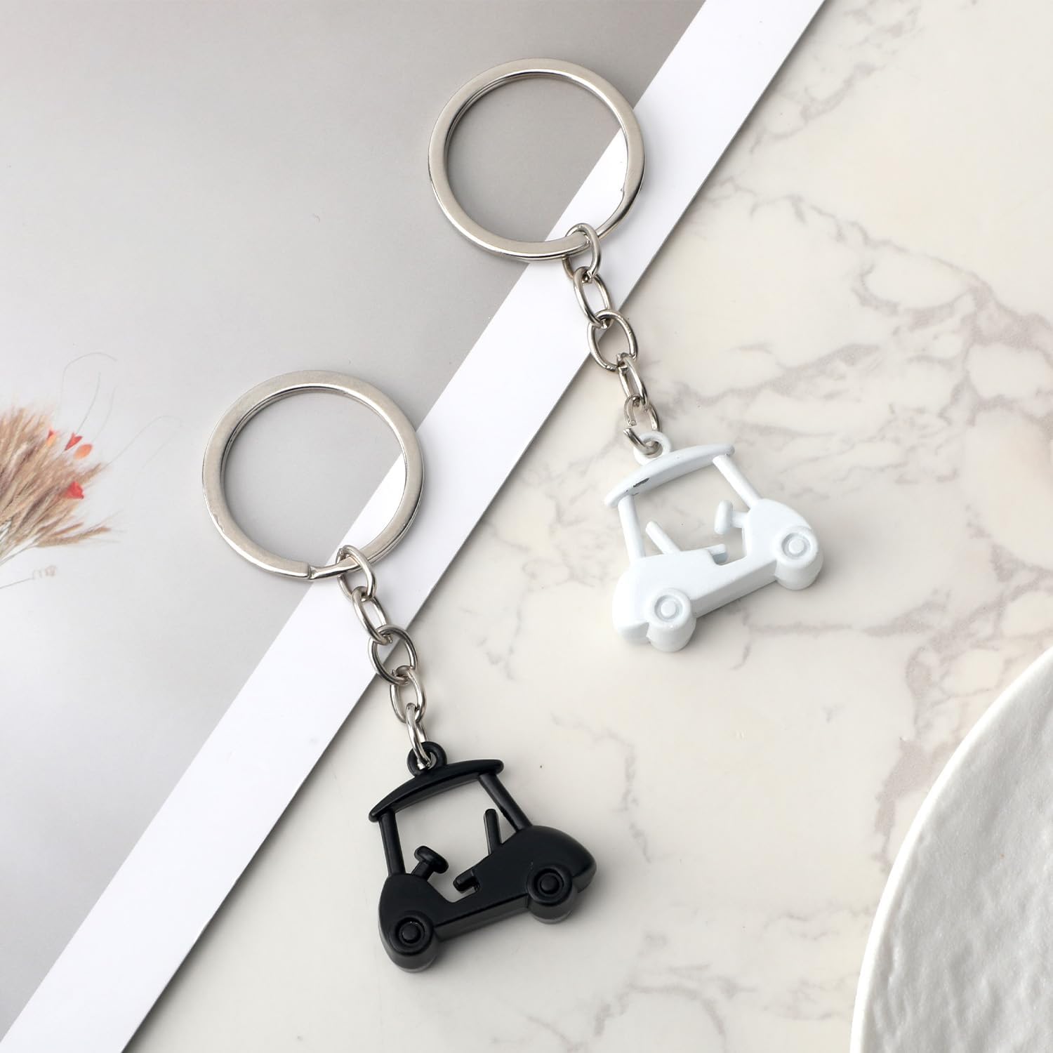 2pcs Golf Cart Keychains, Stylish Zinc Alloy Key Ring Golf Themed Key Holder Perfect Souvenir for Players and Fans - Image 3
