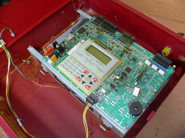 notifier-rp-2002-rp-2002-fire-alarm-panel