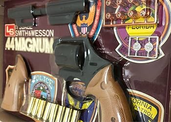 Amazon.co.jp: LS 44マグナム 4インチ ポリスタイプ : おもちゃ