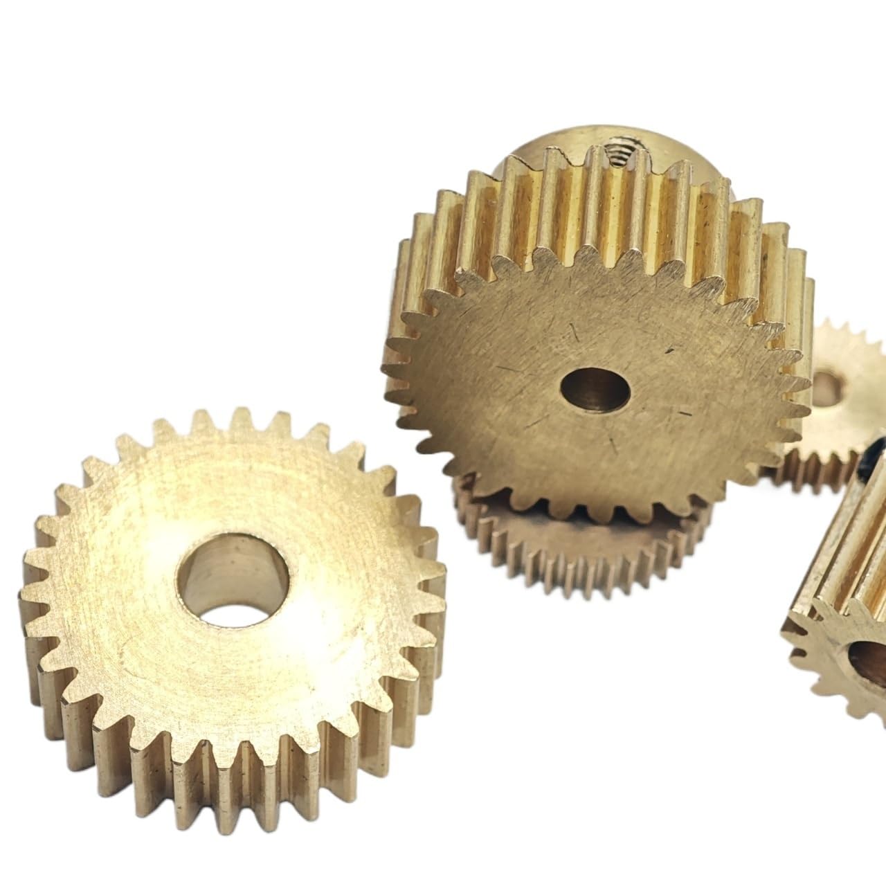GTPBAO Ingranaggio piatto in ottone da 0,6 modulo 118 denti, spessore 5 mm, denti dritti, ingranaggio cilindrico da 0,6 M, pignone da 118 denti albero