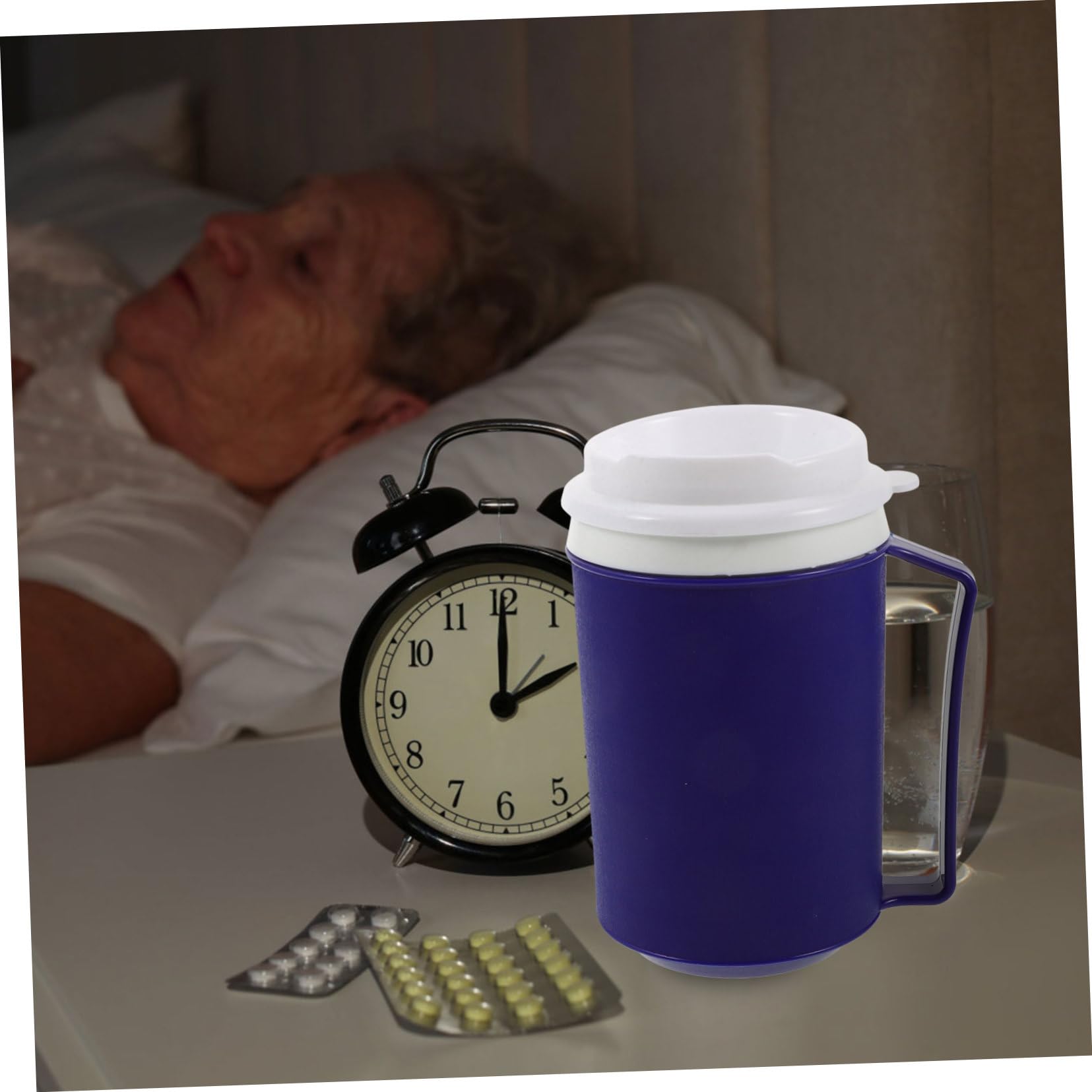 FRCOLOR 4stücke Trinkbecher Für Senioren Und Patienten Auslaufsicher Ergonomisch Für Pflege Und Selbstversorgung Für Ältere Menschen Und Schwangere Frauen Pflegebedürftige Personen