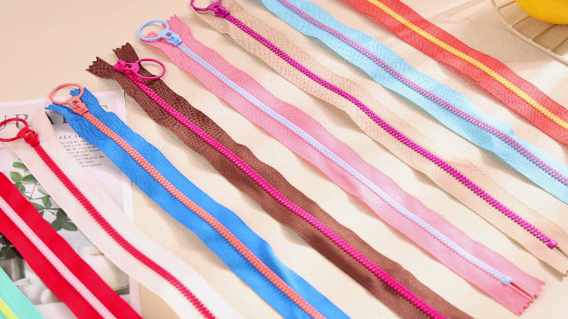 10 Cerniere Colorate In Resina Con Anello Quoit - Chiusure Lampo 20cm Per Sartoria E Fai Da Te - Foto 8