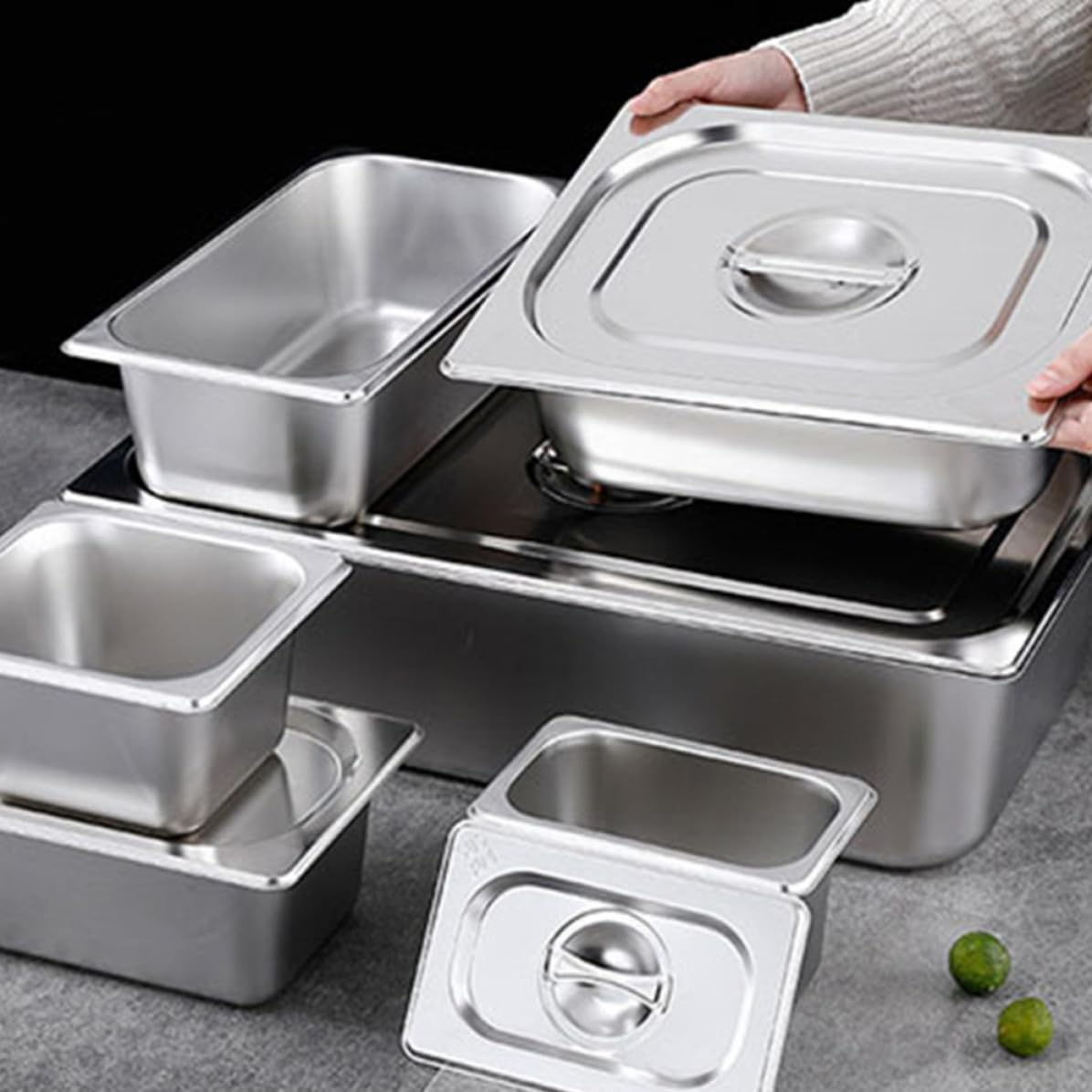 INOOMP Set da 2 Piatti da Portata Rettangolari in Acciaio Inossidabile con Coperchio, Resistenti e Riutilizzabili, per Buffet e Catering
