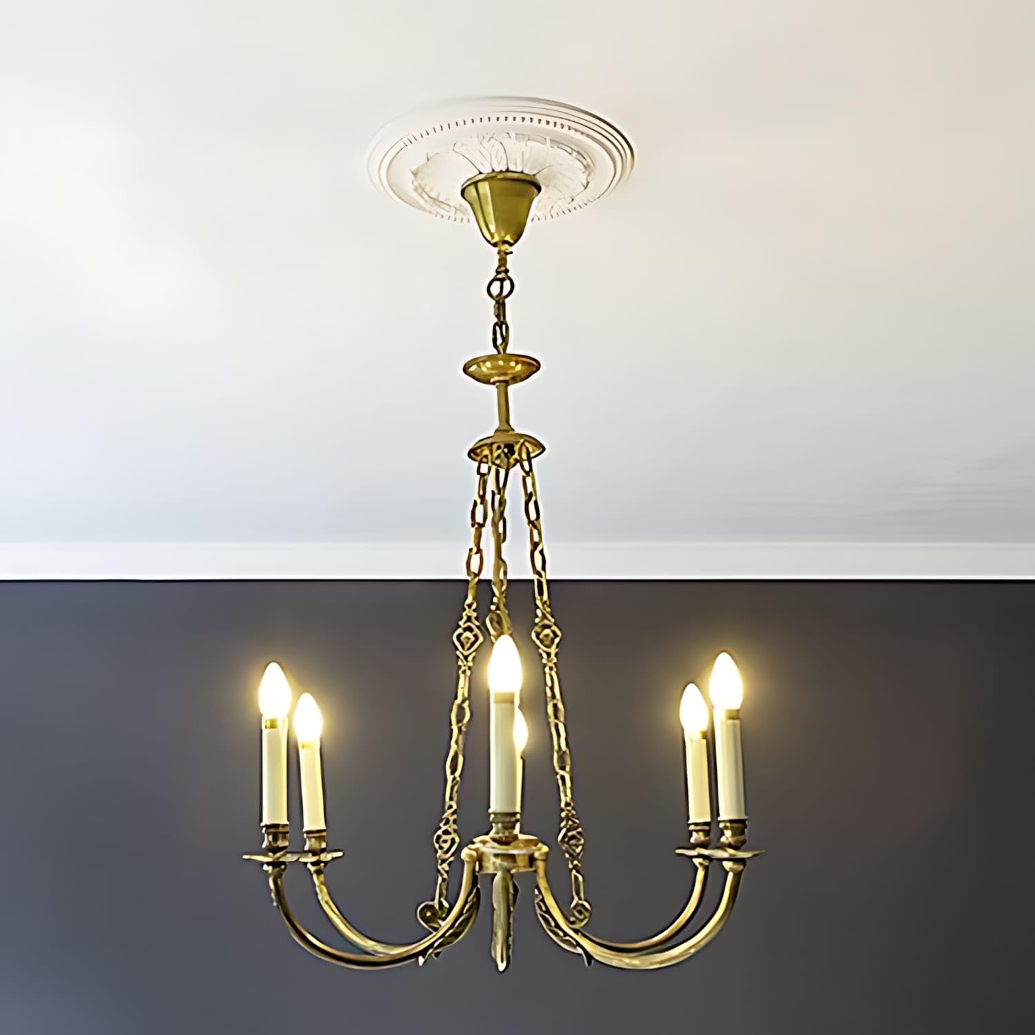 Profhome Rosette 156007 Ø 40 cm x 6 cm aus Polyurethan Hartschaum vorgrundiert