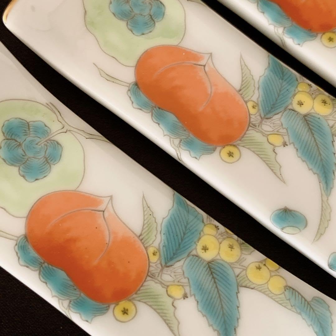 宮内庁御用達 深川製磁 有田焼 箸置き 紫陽花 色絵 金彩 10客セット 宮内庁御用達 深川製磁 有田焼 箸置き 紫陽花 色絵 金彩 10客