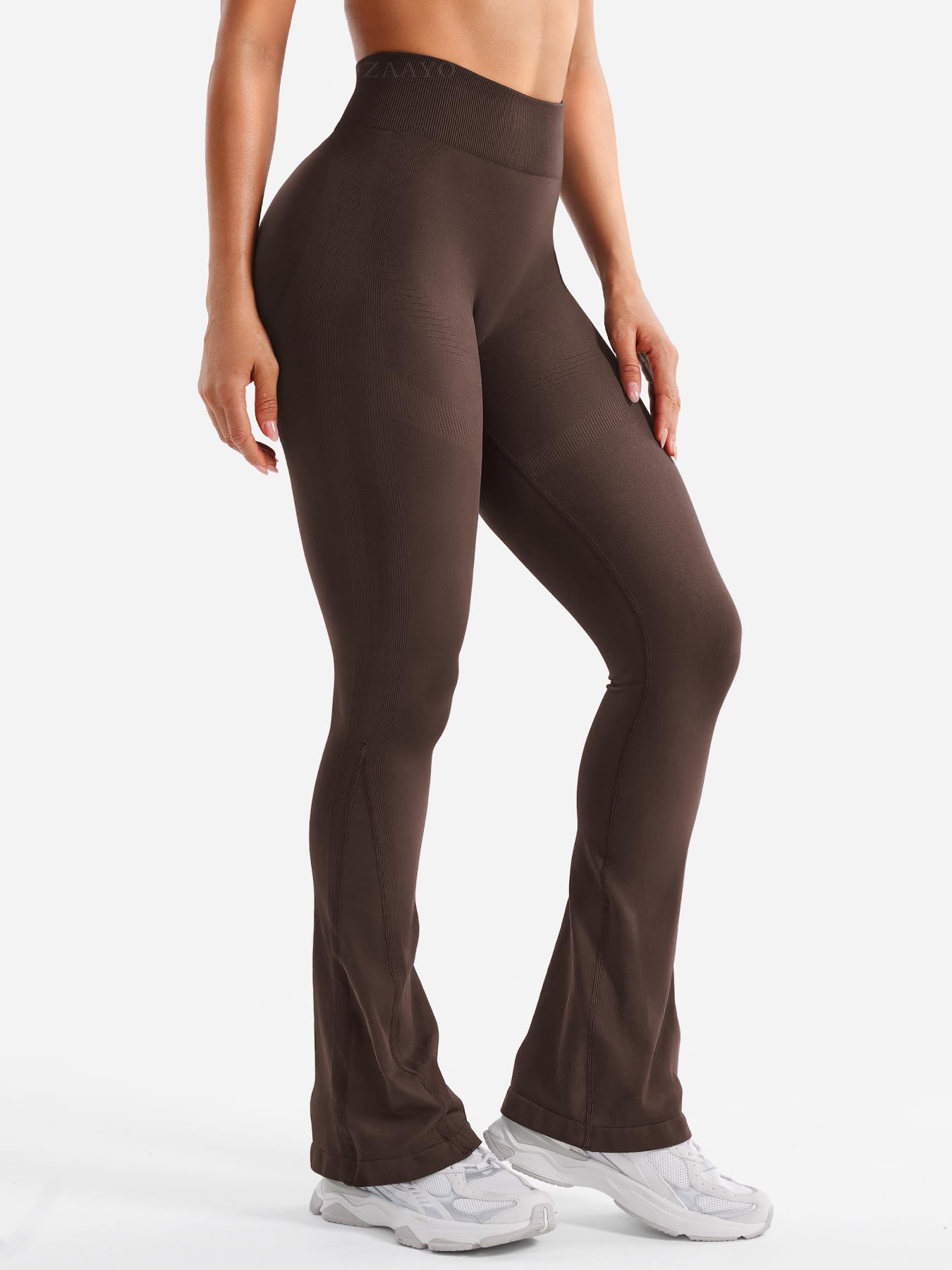 ZAAYO Flared Invisible Scrunch Legginsy damskie damskie spodnie push-up sportowe legginsy z wysokim stanem Bootcut Gym Yoga Training legginsy