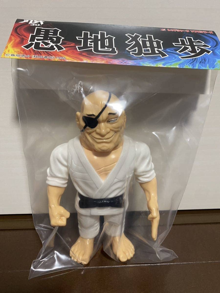 Amazon.co.jp: レッドシャークRED SHARK 愚地独歩 グラップラー