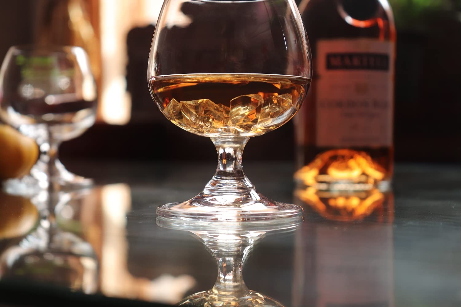 Set di 2 piccoli bicchieri di cristallo da 250 ml per whisky e cognac, ottimi per il bar di nozze e la festa di casa.