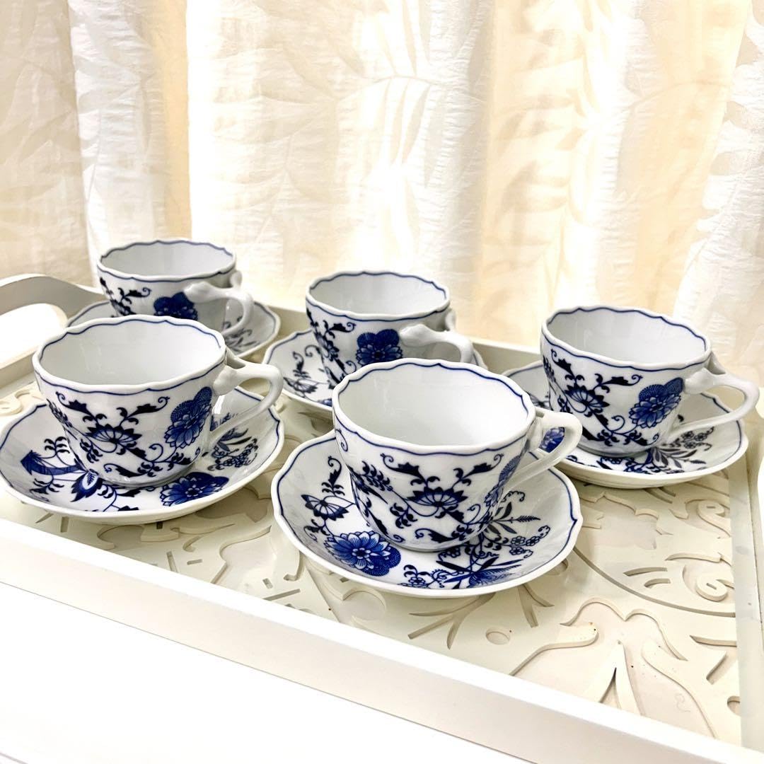Blue Danube トレイセット➕️カップエンドソーサー1客付 Amazon.co.jp: Blue Danubeブルーダニューブカップ&ソーサ 5客