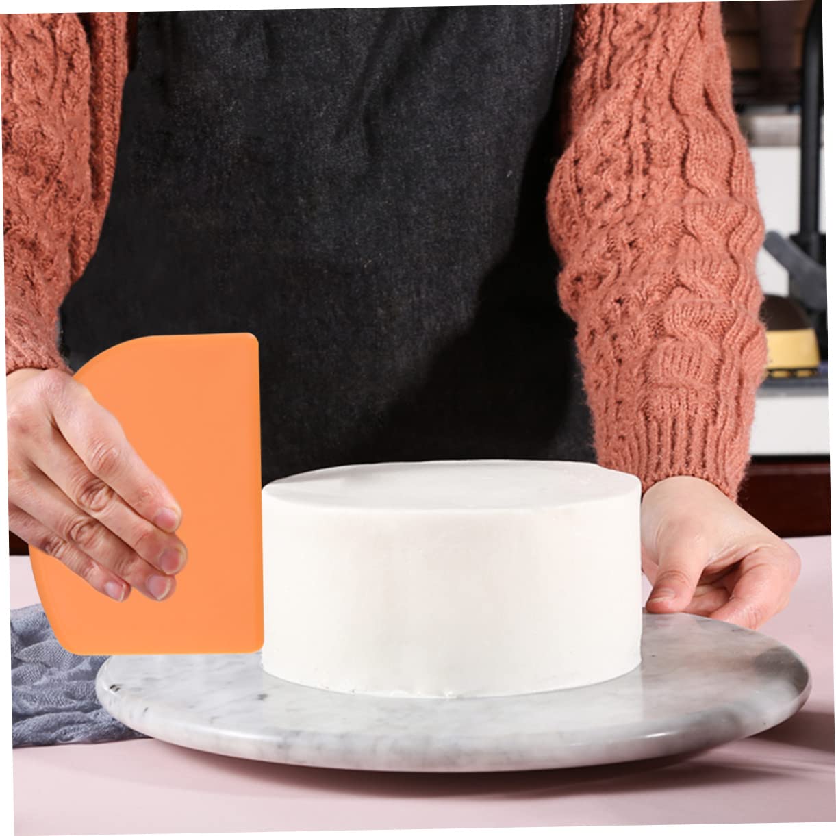 Mikinona Professional Cake Baking Kit Plastic Scrapers for Dough Butter Pastry Lightweight