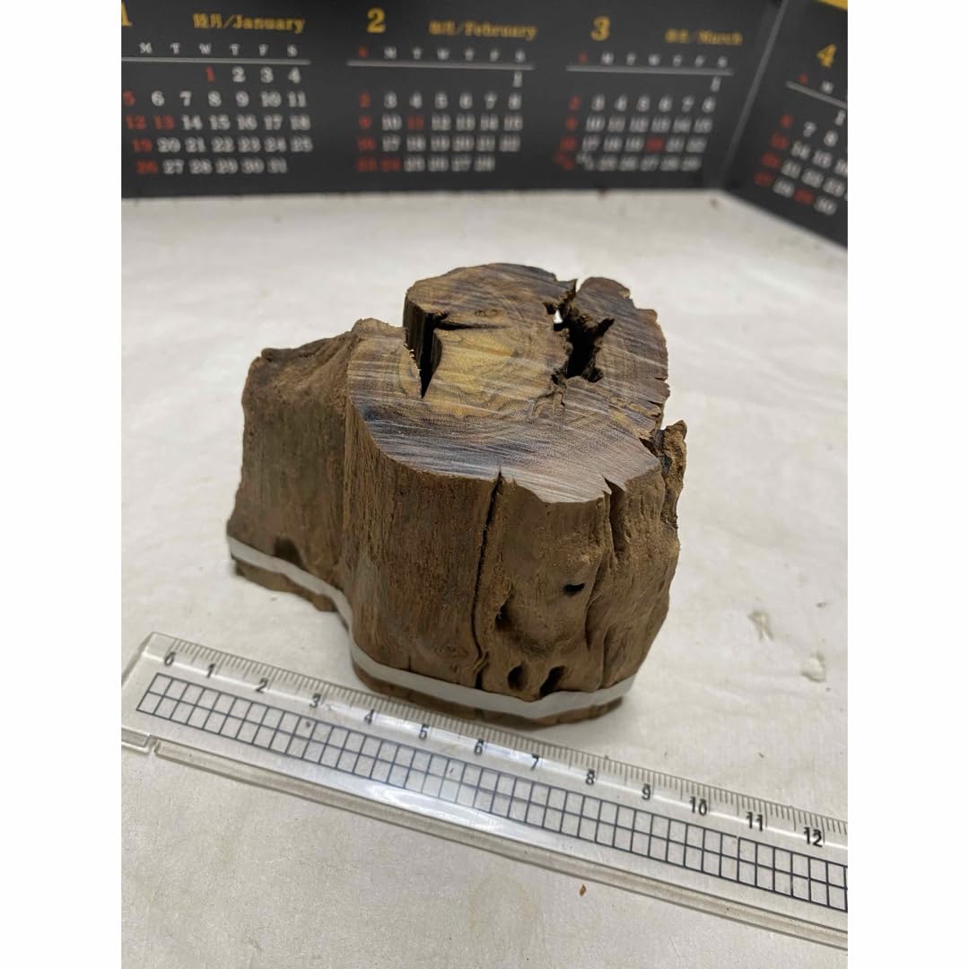 Amazon.co.jp: 天然香木「黄熟香 沈香」原木137g 茶道具 六國五味沈香