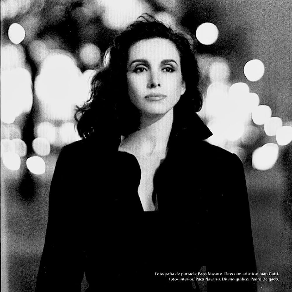 Amazon.com: Grandes Exitos Y Mas by BELEN,ANA (2008-11-19