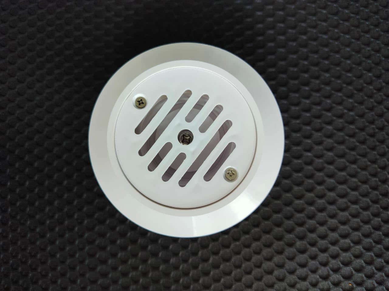 swimming pool floor inlet nozzle, pushable inlet fitting size 56mm dia, abs heavy quality floor inlet-white