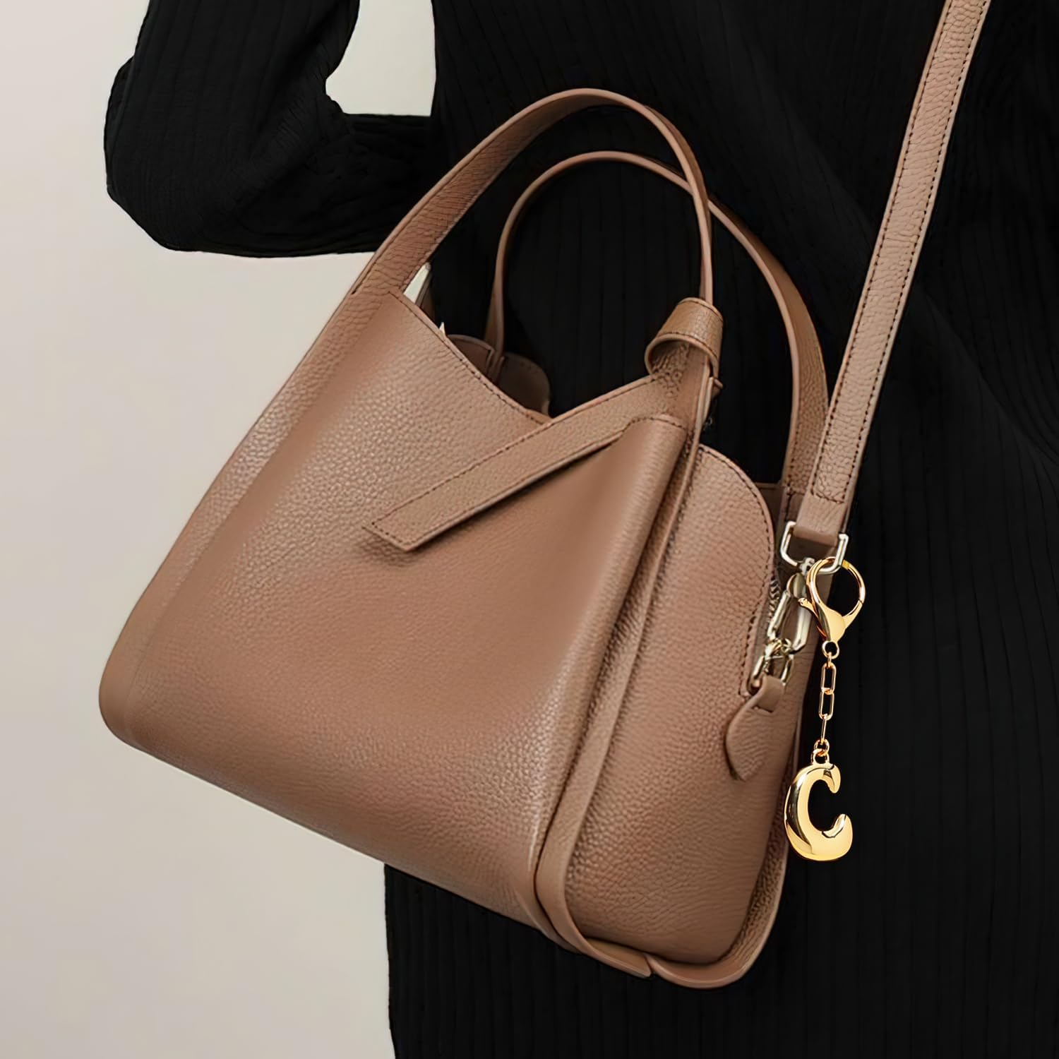 LILIE&WHITE Gold Bubble Initial Keychain For Women Handbag Charms Fashion Alphabet Keychain Accessories Gift - Image 2