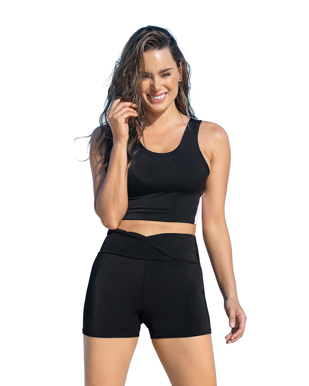 Leonisa Bañador de Dos Piezas con Top Deportivo y Short de Control Suave de Abdomen