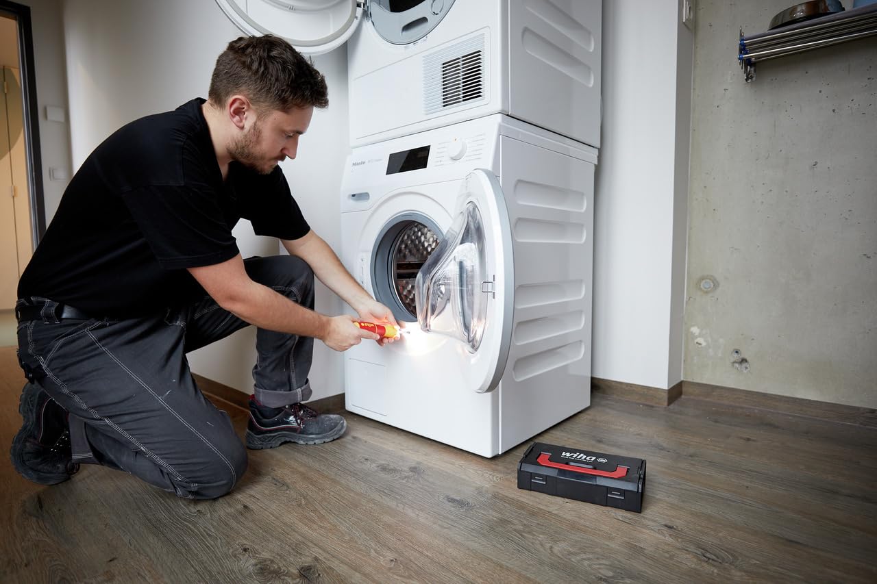 Wiha - Destornillador eléctrico speedE® II electric | (44318) Par 0,4Nm + 1Nm I L-Boxx Mini I pilas, cable USB I luz LED I atornillador a batería I destornillador eléctrico