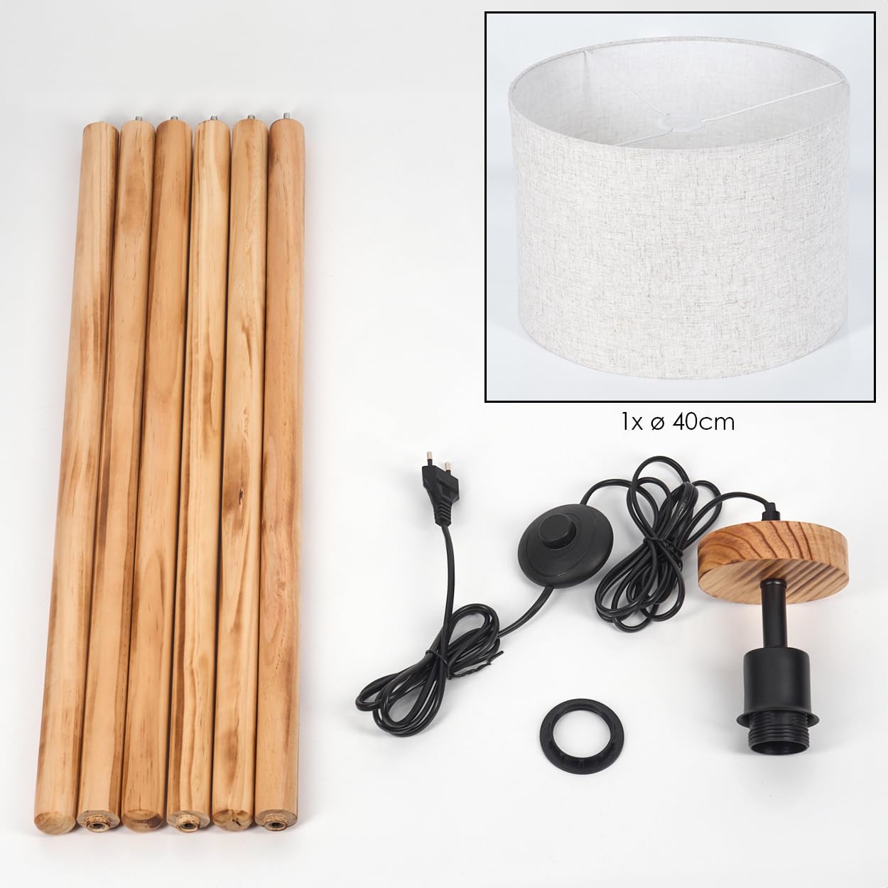 HOFSTEIN Stehleuchte Bassagoda, Stehlampe mit Holzfuß und Schirm aus Stoff, E27, skandinavisches Design, Boho-Style, Höhe 153cm, Ø 40cm, Fußschalter - Wohnzimmer, Schlafzimmer, Esszimmer, Flur, Büro