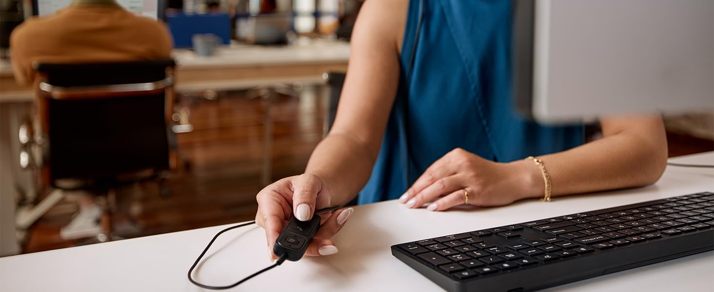 Zestaw słuchawkowy HP Poly Mission 810 USB-C Mono z aktywną redukcją szumów (ANC), izolacja od hałasu i koncentracja, mikrofon z redukcją szumów z SI, PC i Mac