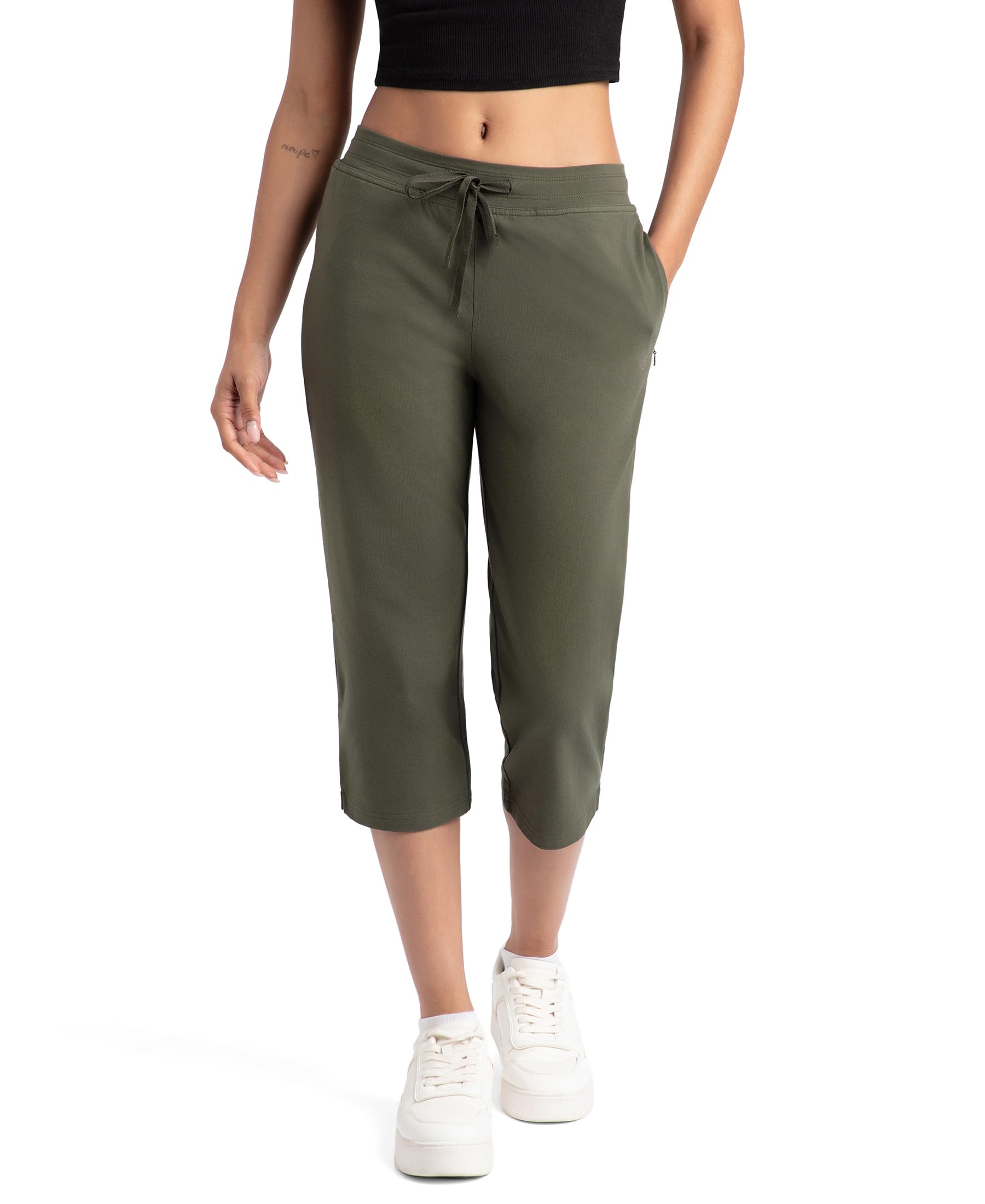 1300 Women's Super Combed Cotton Elastane Stretch Mid Rise Slim Fit Printed Capri with Side Pockets