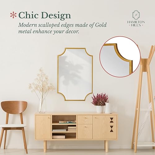Miniatura 6 de Hamilton Hills Espejo de tocador con marco de latón  Elegante diseño de espejo festoneado de 30 x 40 pulgadas  Lujoso espejo de pared de baño para