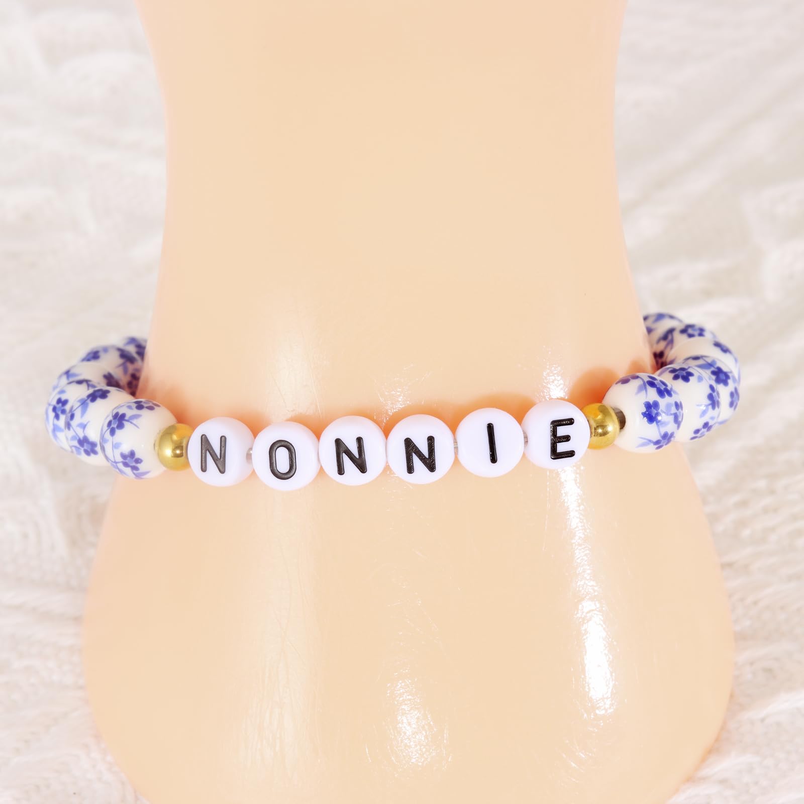 HUTIMY Gifts for Nonnie Bracelet Women Grandma Customized Birthday Items Jewelry Best Nonnie Ever