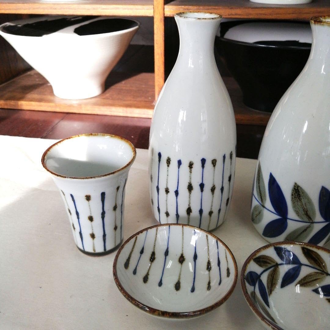 京焼　平安　松谷造　青華色絵龍文酒器揃い 京焼 平安 松谷造 青華色絵龍文酒器揃い