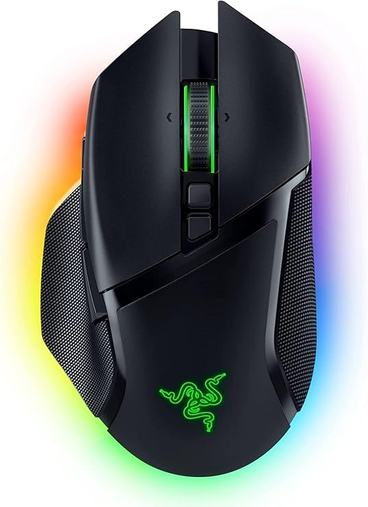 Razer Basilisk V3 Pro + Mouse Dock + Wireless Charging Puck