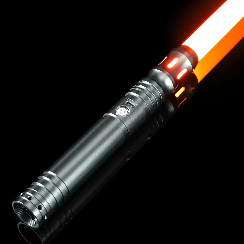 CUSTOM SABER Sabre De Luz Led Recarregável Smooth Swing, 9 Fontes Sonoras, Mudança De Cor Infinita Rgb, Suporte Para Sabre De Luz, Duelo Pesado Para Adultos, Brinquedo De Presente - Cinza