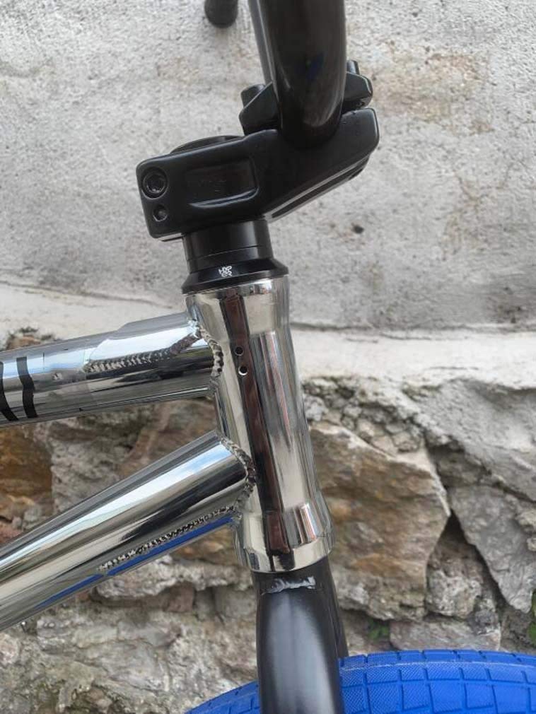 Amazon.co.jp: BMX 自転車 20インチフリースタイルBMXバイク（初心者