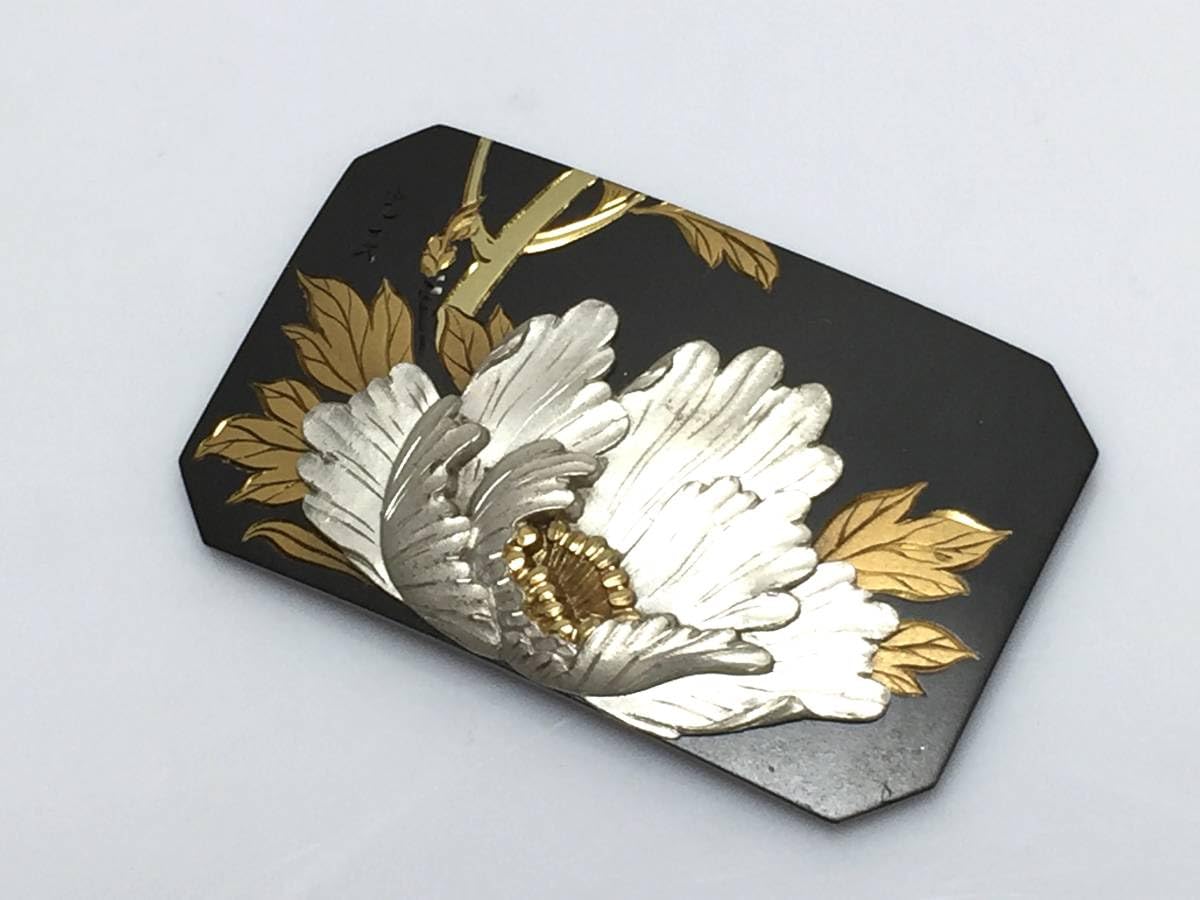 【古美道】光民 四分一地 金銀象嵌 帯留 牡丹 横6cm 金工彫金 アンティーク 61evRR58nlL._AC_SY200_QL15_.jpg