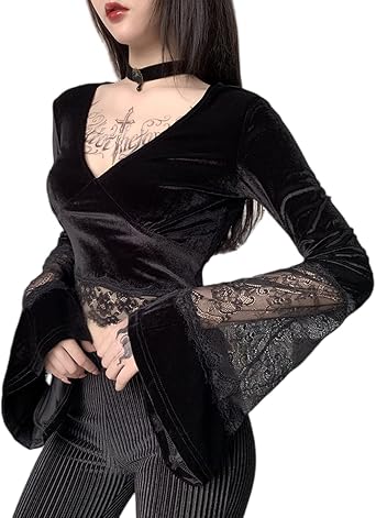 Women Long Sleeve T-Shirt Black Goth Crop Tops Y2k Punk Emo Alt Clothes