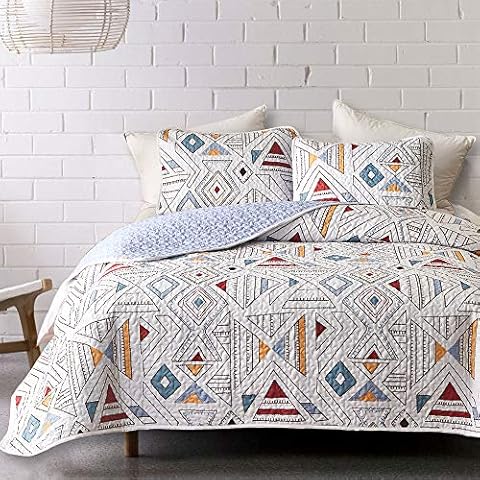 FlySheep 3-Piece Lightweight Modern King Quilt Set, Colorful Geometric Triangles Summer Bedspread/Coverlet, Brushed Microfiber for All Season - 104" x 90" Cover