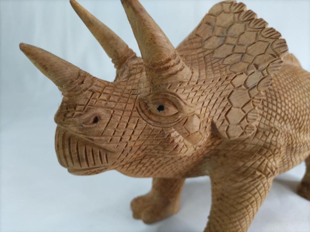 Amazon.co.jp: トリケラトプス恐竜木彫り彫刻 全長35cm ！しっかり 