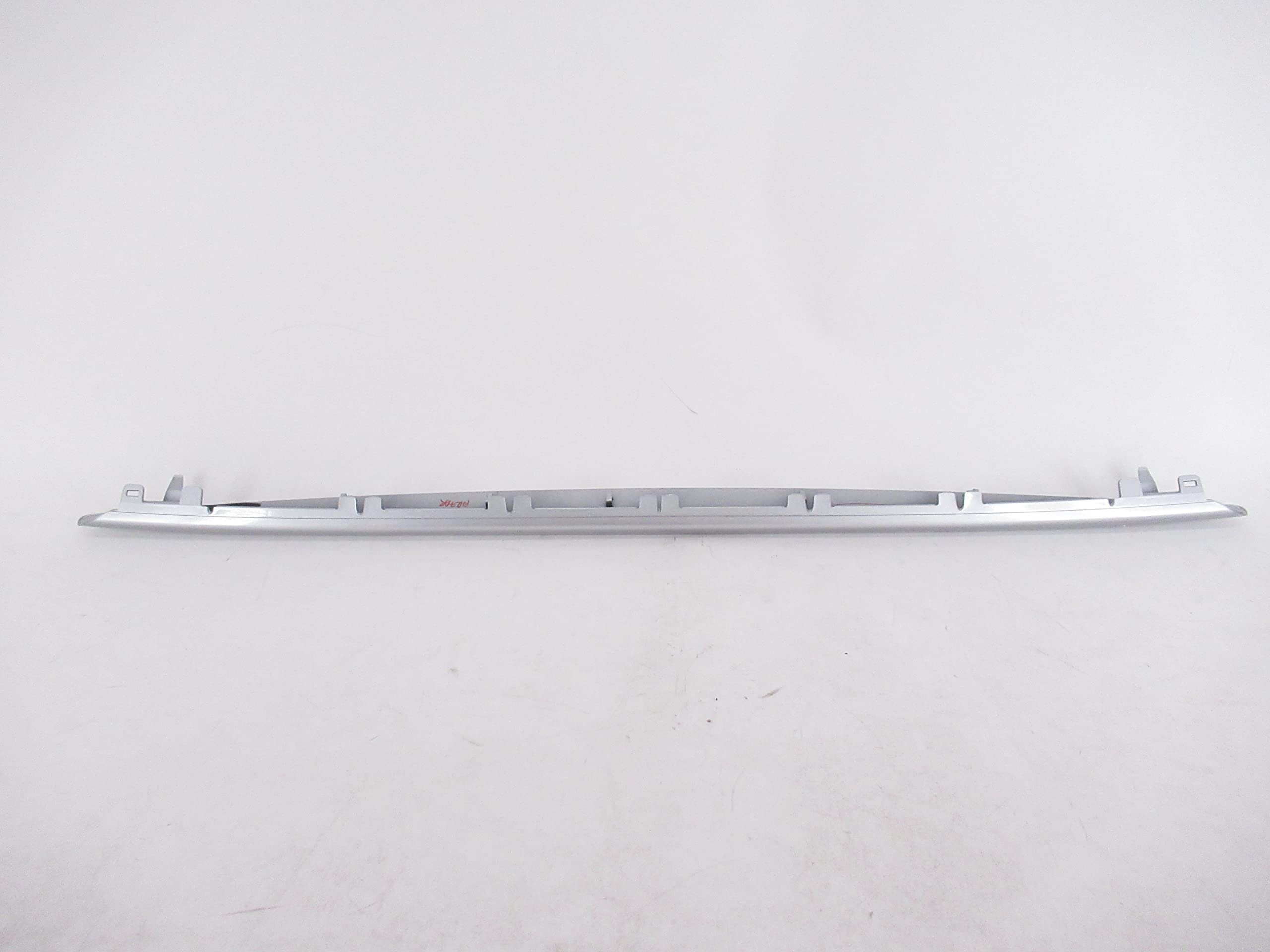 Toyota 52711-0R010 - Moldura de parachoques : Amazon.com.mx