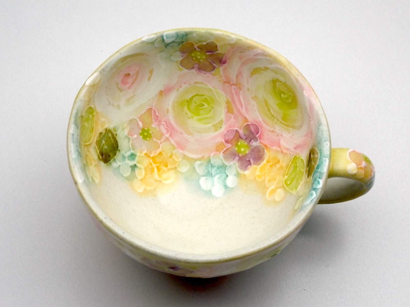 Amazon | 工房ゆずりは 黄彩バラ紋 コーヒー碗皿 手造り 手描き Amazon | 工房ゆずりは 黄彩バラ紋 コーヒー碗皿 手造り 手描き