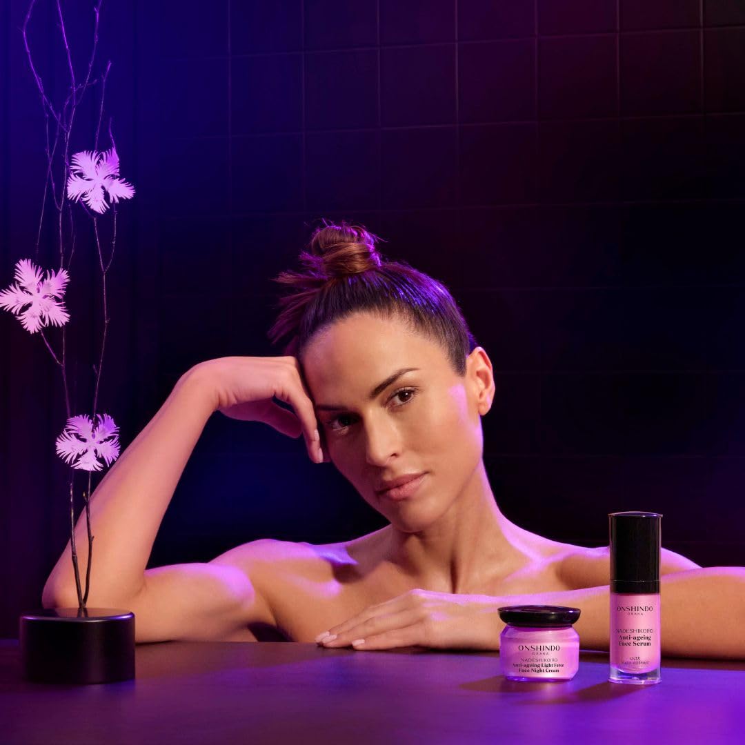 NADESHIKOIRO ANTIETÀ - Crema notte dalla texture leggera. Pelli normali e misti.