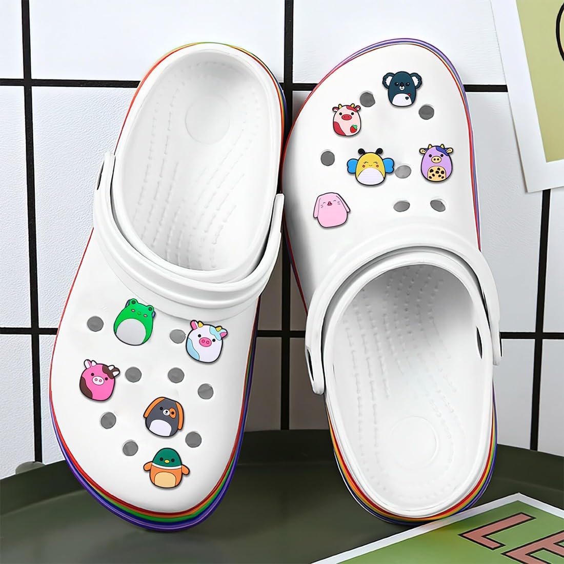 33 szt. Szpilki do Croc Charms kapcie akcesoria dla kobiet Crocs Platforma dla dzieci i dorosłych, kapcie dekoracyjne, bransoletki, torby, prezenty DIY