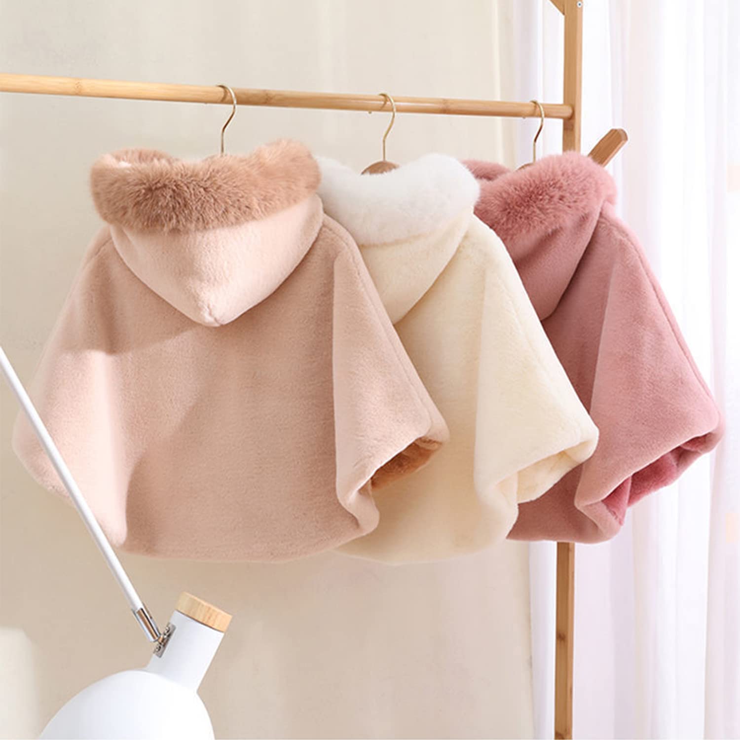 Cape à Capuche Bébé Hiver Blousons Capuchon Fausse Fourrure Poncho en Coton Souple Mignon pour Fille Fillette Automne