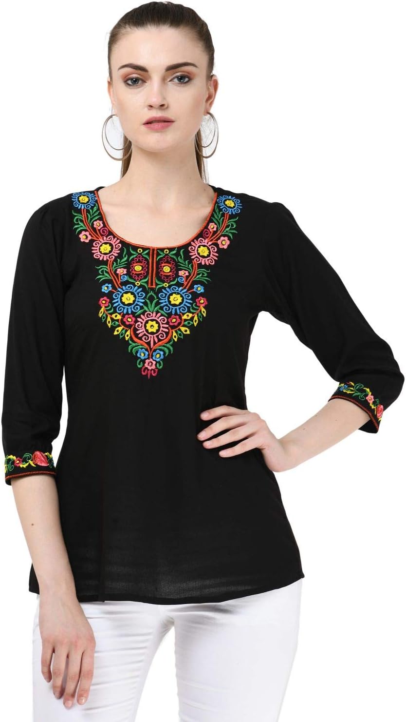 SAAKAA Women's Top
