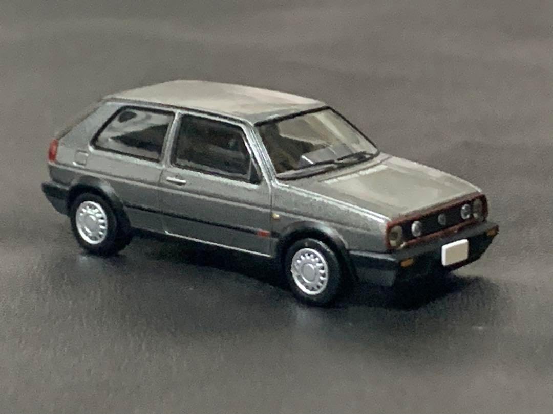 トミカリミテッドヴィンテージネオ フォルクスワーゲン ゴルフⅡ グレー