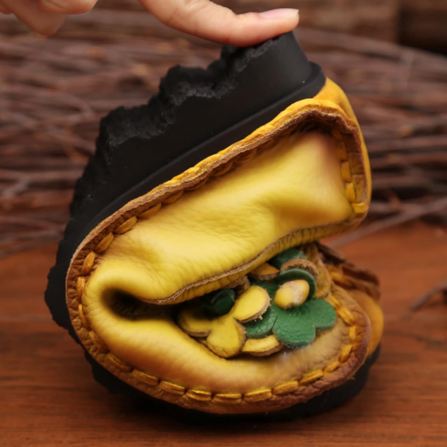 [PANLON] モカシン レディース 花柄 可愛い ぺたんこ 大きいサイズ 柔らかい ローヒール 軽量 フラット 滑りにくい 疲れ