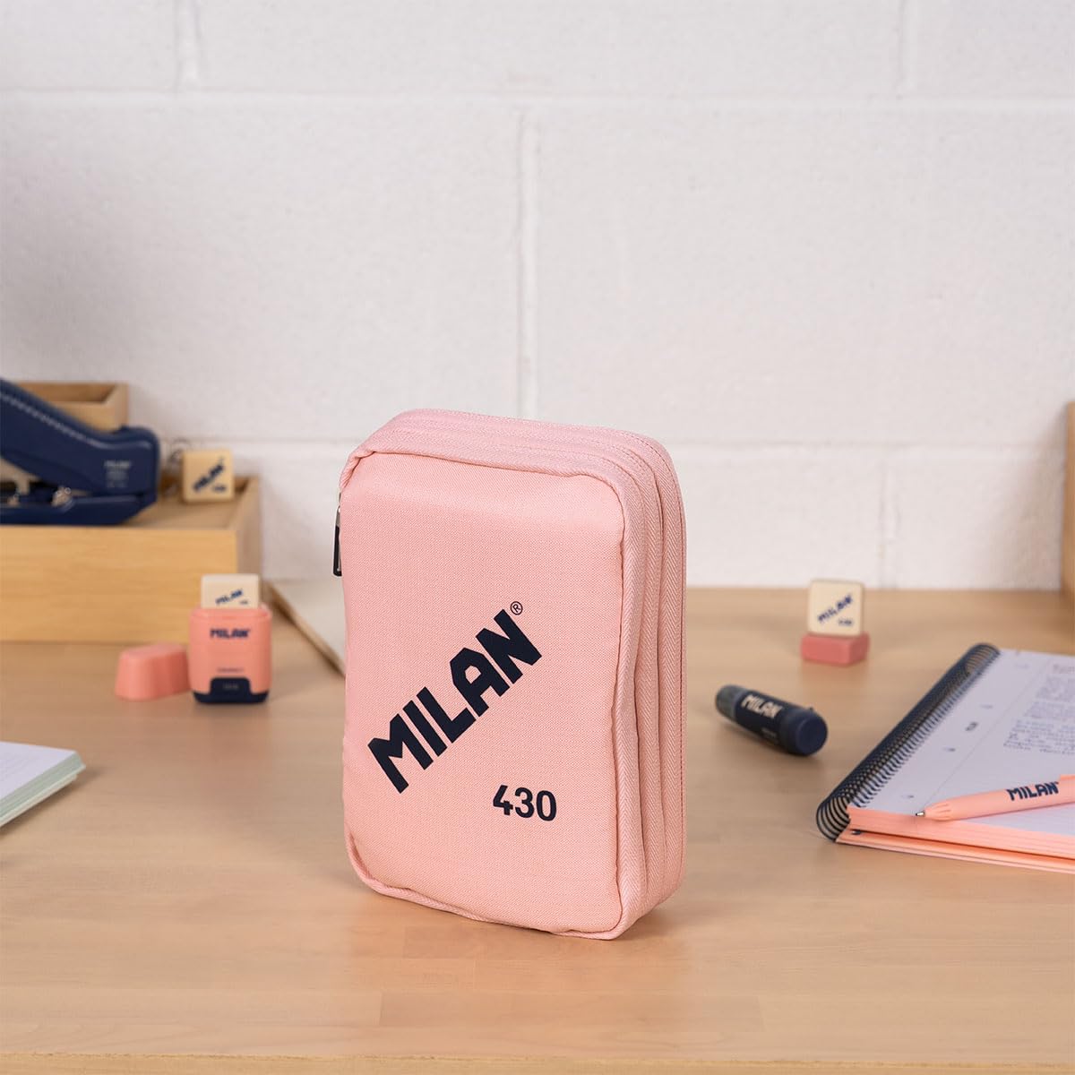 MILAN® Plumier 3 pisos con contenido colección MILAN 430 since 1918, rosa